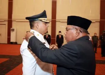 Wagub Malut Melantik Hasyim Daeng Barang Sebagai Wali Kota Ternate