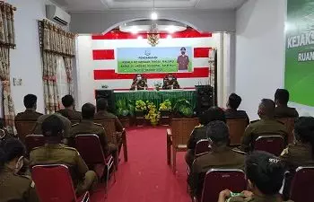 Kajati Minta Jajaran Adhyaksa Di Tual Kedepankan Sisi Humanis Profesional