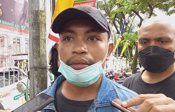 Aliansi Mahasiswa Demo Minta Kejati Periksa Kadis Pendidikan SBT