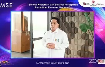 pemulihan ekonomi Indonesia dari dampak pandemi COVID-19 merupakan suatu keharusan, tapi kesehatan masyarakat tetap menjadi prioritas utama.