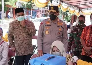 Tekan Penyebaran COVID-19, Polda Malut Intensif Lakukan Vaksinasi Bagi Remaja dan Pelajar