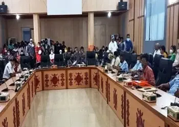 DPRD Ambon Sesalkan Lanud dan BPN Maluku Tidak Hadiri Rapat