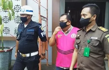 Kejati Tahan 3 Tersangka Korupsi Pembangunan Cold Storage Di MBD