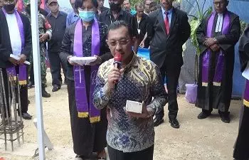 Wagub Groundbreaking Pembangunan Gereja Lahatol Haria