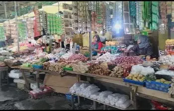 Jelang Ramadhan, Harga Kebutuhan Pokok Di Pasar Binaya Masohi Bergerak Naik