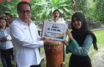 Tim Planologi Juarai Lomba Bedah Kolekasi Museum Siwalima 2022