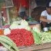 Harga Cabai di Pasar Mardika Makin Pedas