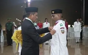 Bupati Tuasikal Abua Kukuhkan Paskibraka Maluku Tengah