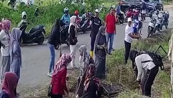 Pemda Buru Bersih Lingkungan Jelang HUT XXIII