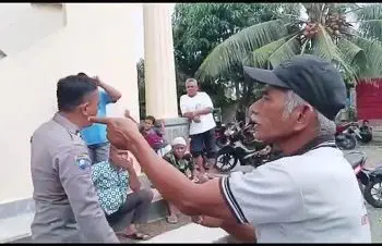 Angkat Kepala Dusun Tanpa Musyawarah, Kepala Desa Waesala Didemo Warga