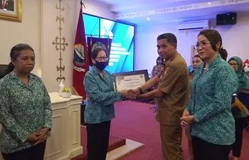 TP- PKK Desa Galala Wakili Kota Ambon Dalam Lomba 10 Program PKK Tingkat Provinsi