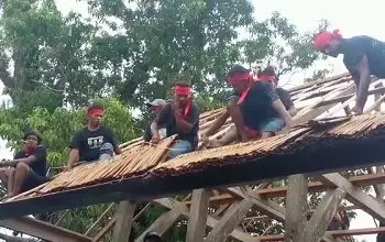 Tutup Baileo Negeri Kamarian Amalohi Libatkan Pela Gandong Sepa Silalouw