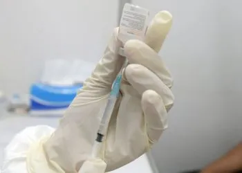 Pemerintah Prioritaskan Penggunaan Vaksin COVID-19 Produksi Dalam Negeri