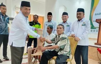 Baznas Kota Ternate Salurkan Bantuan Kaki Palsu Untuk Penyandang Disabilitas