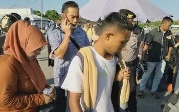 Mudik Nataru:  Penumpang Di Pelabuhan Amahai Dan Inamarina Terpantau Ramai