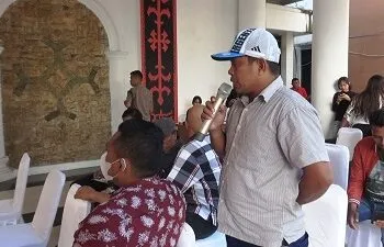 Walikota Minta Dinas Terkait Tertibkan Keberadaan Pedagang di Terminal Mardika