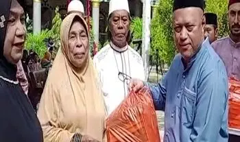 Yayasan Ishak Al-Hijrah Gelar Khitanan Dan Pengobatan Massal Bagi Warga di Namlea