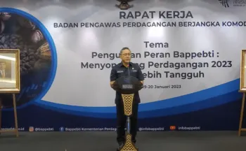 Menteri Zulkifli Hasan Sebut Pengelolaan Aset Kripto Dialihkan ke OJK