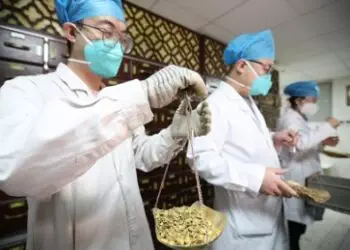 China Akan Perkuat Sistem Layanan Kesehatan TCM