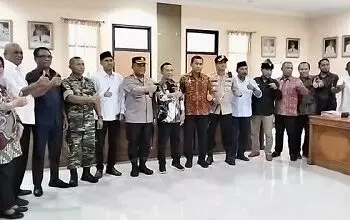 Pemkab Malteng Gelar Pertemuan Damaikan Warga Hitu-Wakal