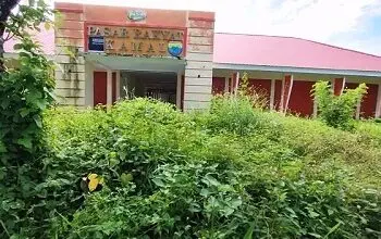 Pasar  Rakyat Kamal SBB Mubasir,  Warga Enggan Berjualan Karena Tidak Ada Akses Jalan