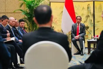 Presiden Jokowi Dorong Investasi dan Kemitraan Bisnis dengan Tiongkok e1690539585599