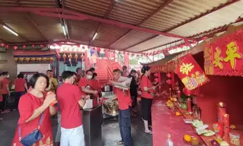 Suasana perayaan tahun baru Imlek di Vihara Dharma Bakti, Sabtu