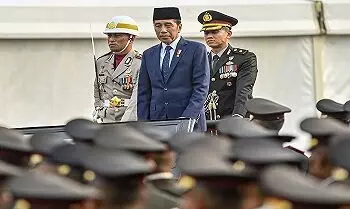 Presiden Inspektur Upacara HUT Ke 78 Bhayangkara