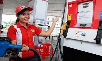 petugas spbu cantik