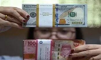 Nilai tukar rupiah menguat 111024 RIV 7