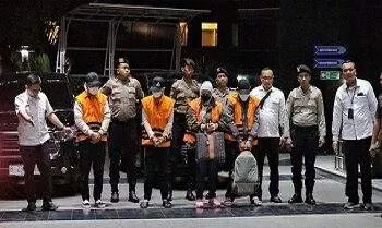 empat orang yang terjaring operasi tangkap tangan ott 169