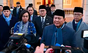 Presiden Prabowo Subianto saat menyampaikan keterangan di sela kunjungan kehormatan bertemua Presdien Charles III di Inggris, Kamis (21/11/2024)