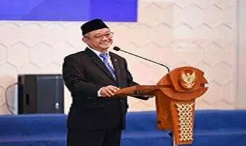 menteri pendidikan dasar dan menengah mendikdasmen abdul mut omrh