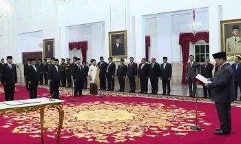 pelantikan pejabat di istana pada selasa 5112024 dok youtube setpres 169