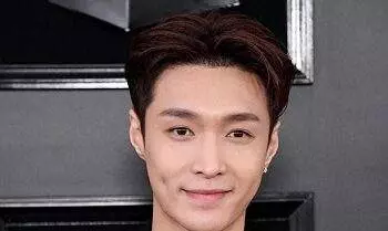 Lay EXO