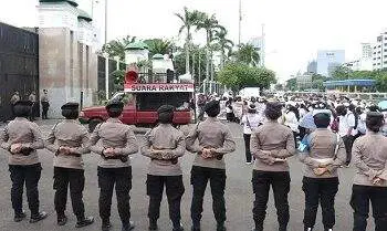Polisi