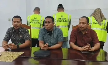Tiga Tersangka Pembakaran Kantor KPU Kabupaten Buru