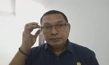 Anggota Komisi II DPRD Ambon, Christianto Laturiuw.
