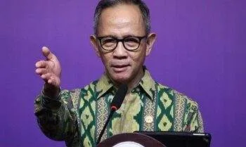 ketua ojk mahendra siregar