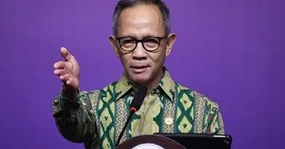 ketua ojk mahendra siregar