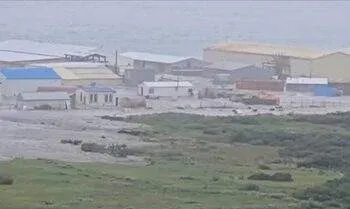 penampakan tsunami usai gempa hantam rusia