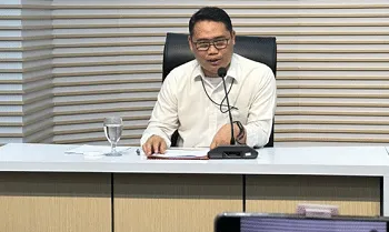 Pelaksana Tugas Deputi Penindakan dan Eksekusi Komisi Pemberantasan Korupsi Asep Guntur Rahayu saat memberikan keterangan di Gedung Merah Putih KPK, Jakarta