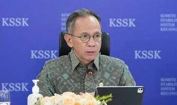 ketua dewan komisioner ojk mahendra siregar