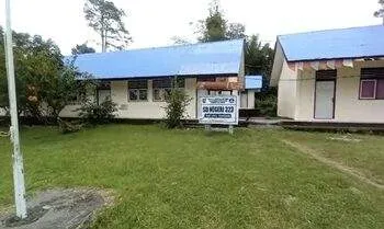 sd 323 maluku tengah