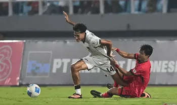 Vanenburg: Tak Adil Hanya Salahkan Rafael Struick