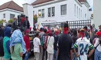 demo