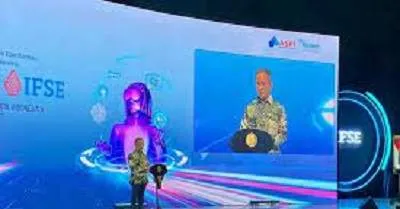 OJK tegaskan transformasi digital perlu inovasi bertanggung jawab