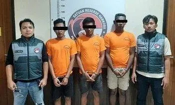 pengerdar seludupkan narkoba