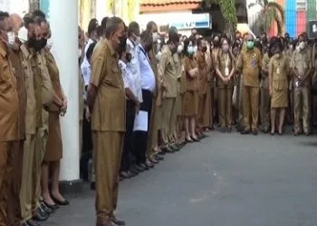 Tingkatkan PAD Dan Pelayanan Publik, Seluruh OPD Pemkot Ambon Dievaluasi 4 Ambon