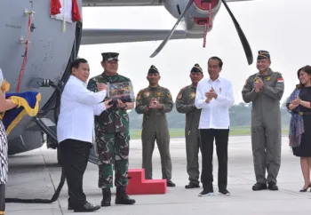 Presiden Jokowi Saksikan Penyerahan Pesawat Super Hercules TNI AU 27 Presiden Jokowi Saksikan Penyerahan Pesawat Super Hercules TNI AU
